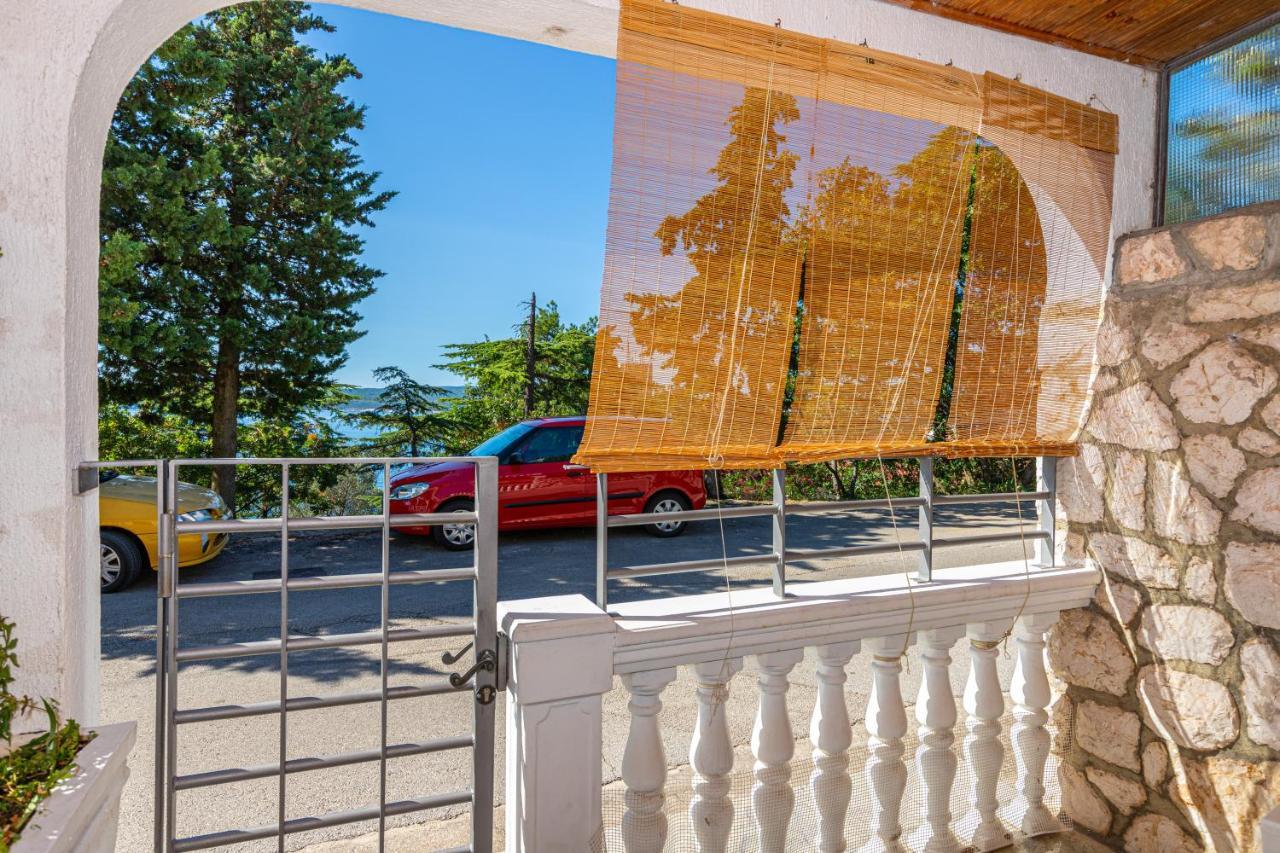 Apartmani Loki Dramalj Exteriér fotografie