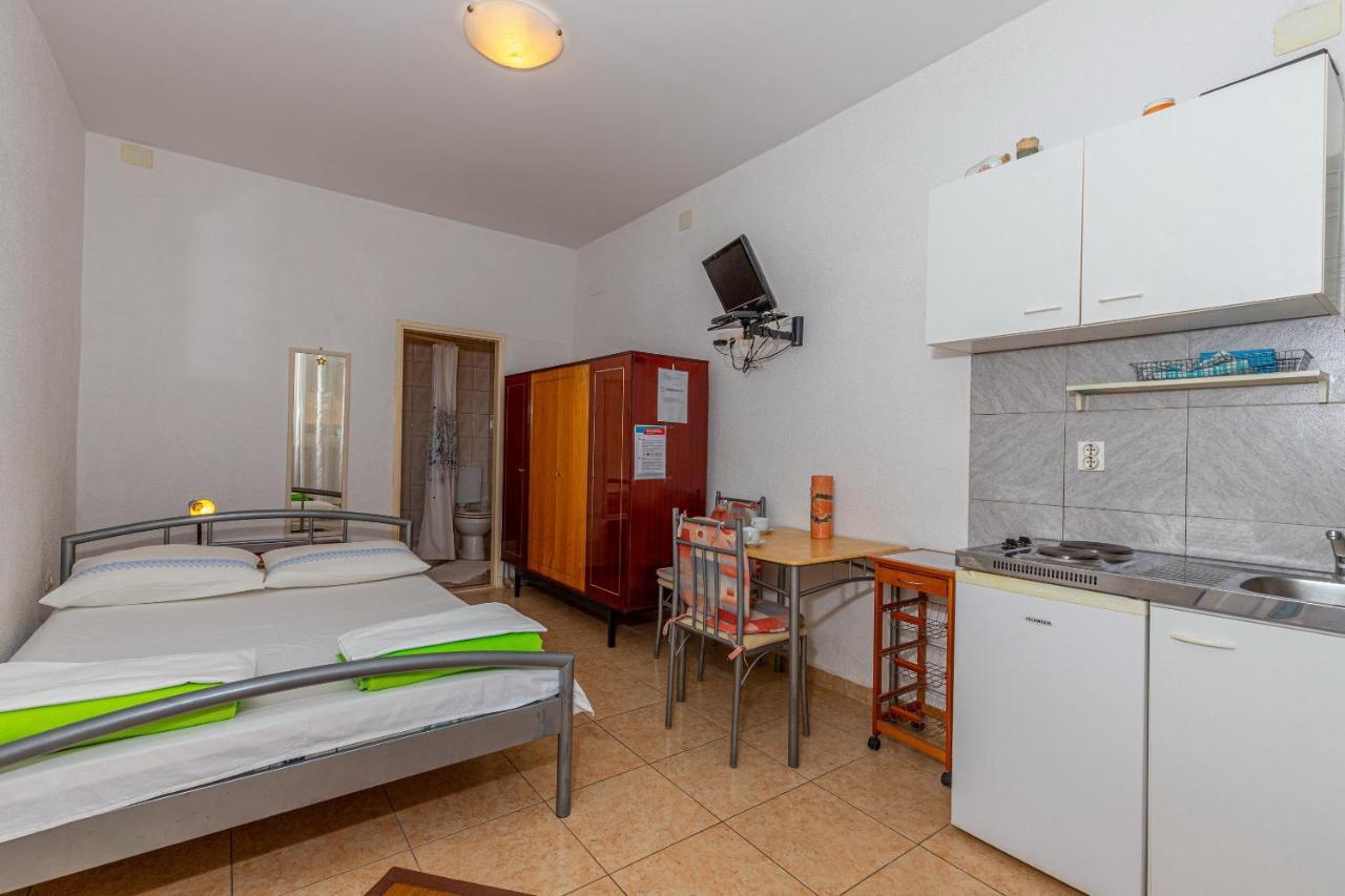 Apartmani Loki Dramalj Exteriér fotografie